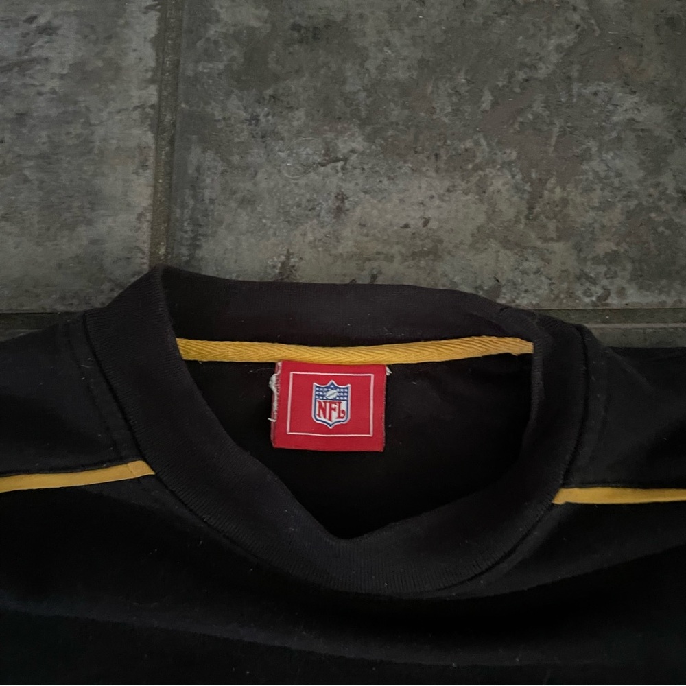 NFL Steelers Crewneck Sweatshirt Hoodie Top . Stylish . Color Black . Size XXL - Picture 3 of 4